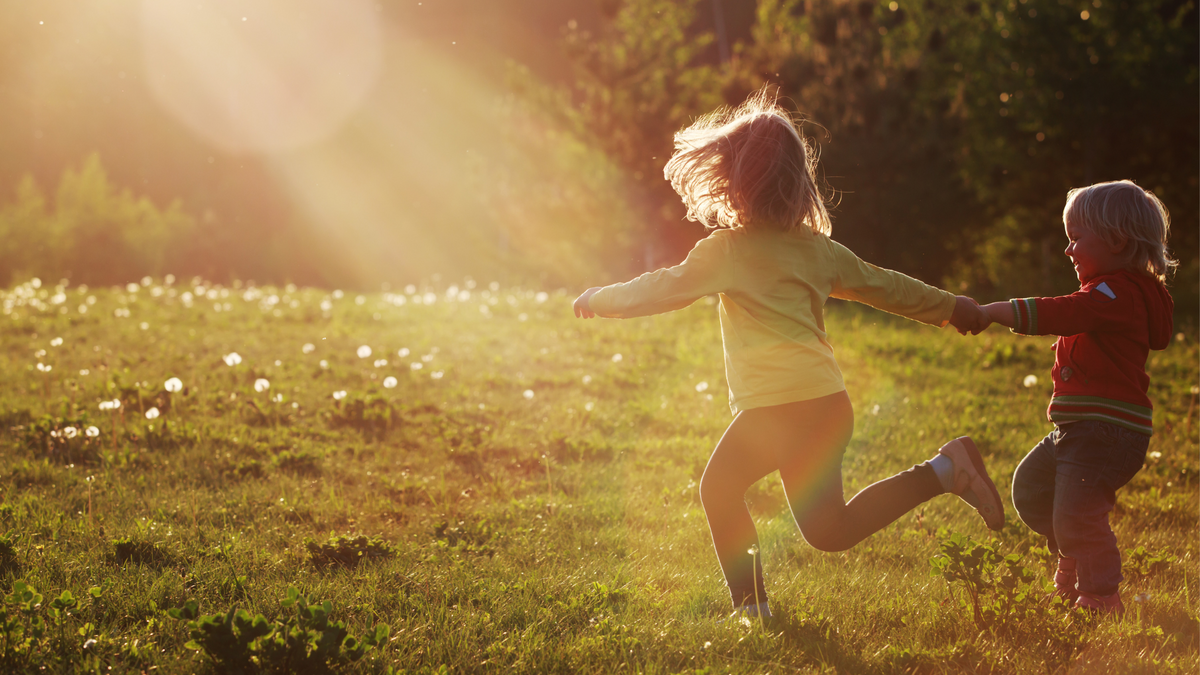 Growing Up Healthy: A Guide to Herbal Medicine for Kids